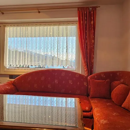 Urlaubswohnung Edelweiss Mit Balkon Und Bergblick Apartmán *